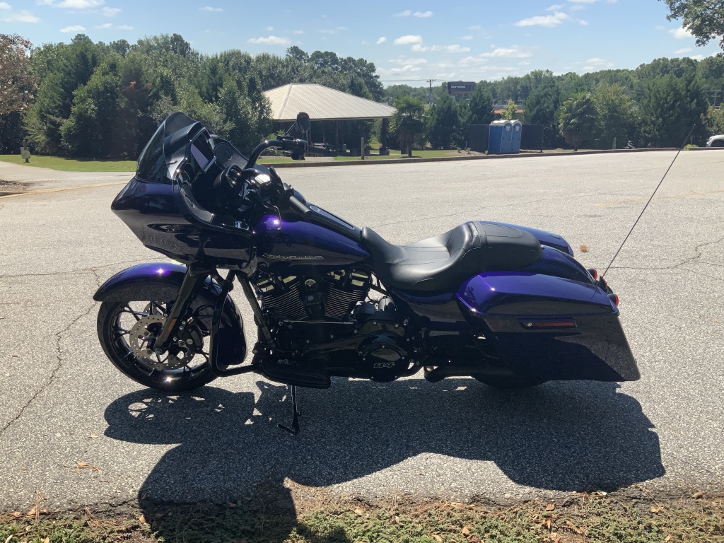 2020 Harley-Davidson Road Glide Special [2]