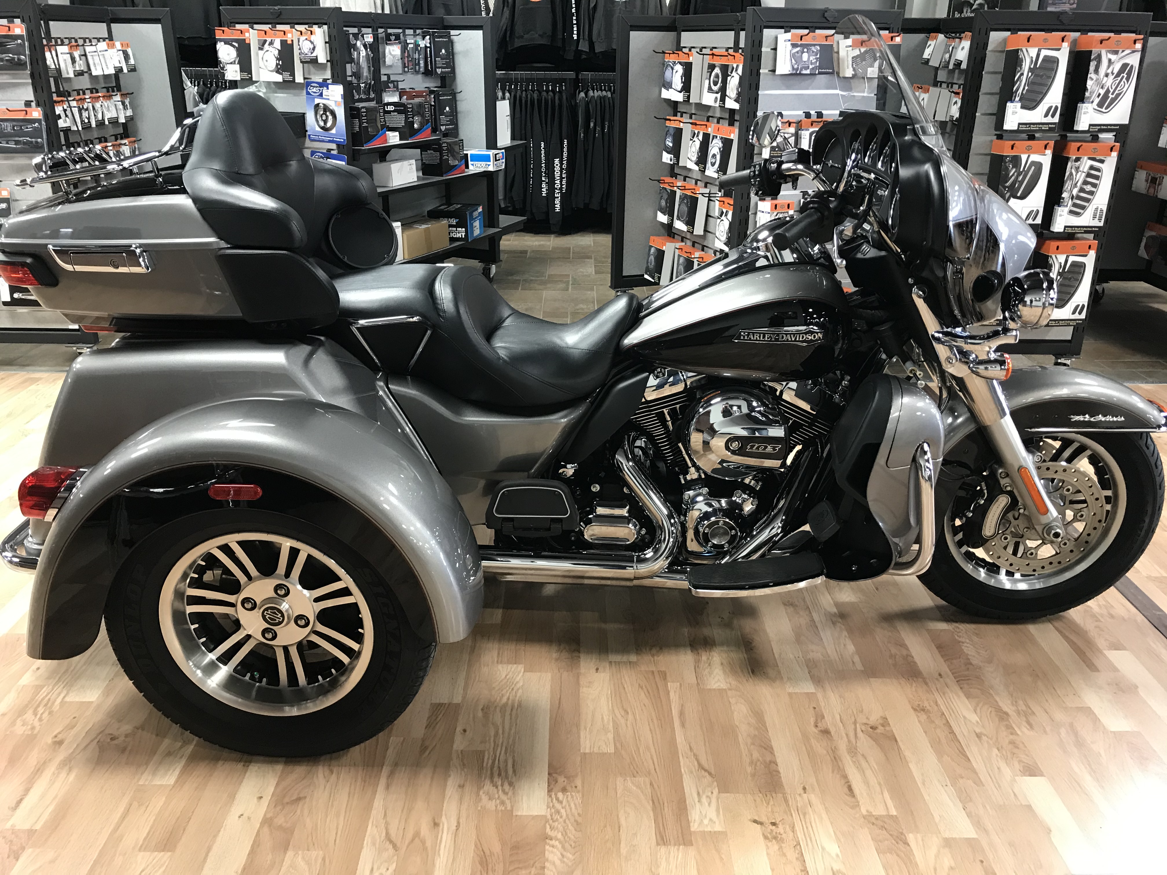 2016 Harley-Davidson Tri Glide Ultra for sale serving Oshkosh, Neenah ...