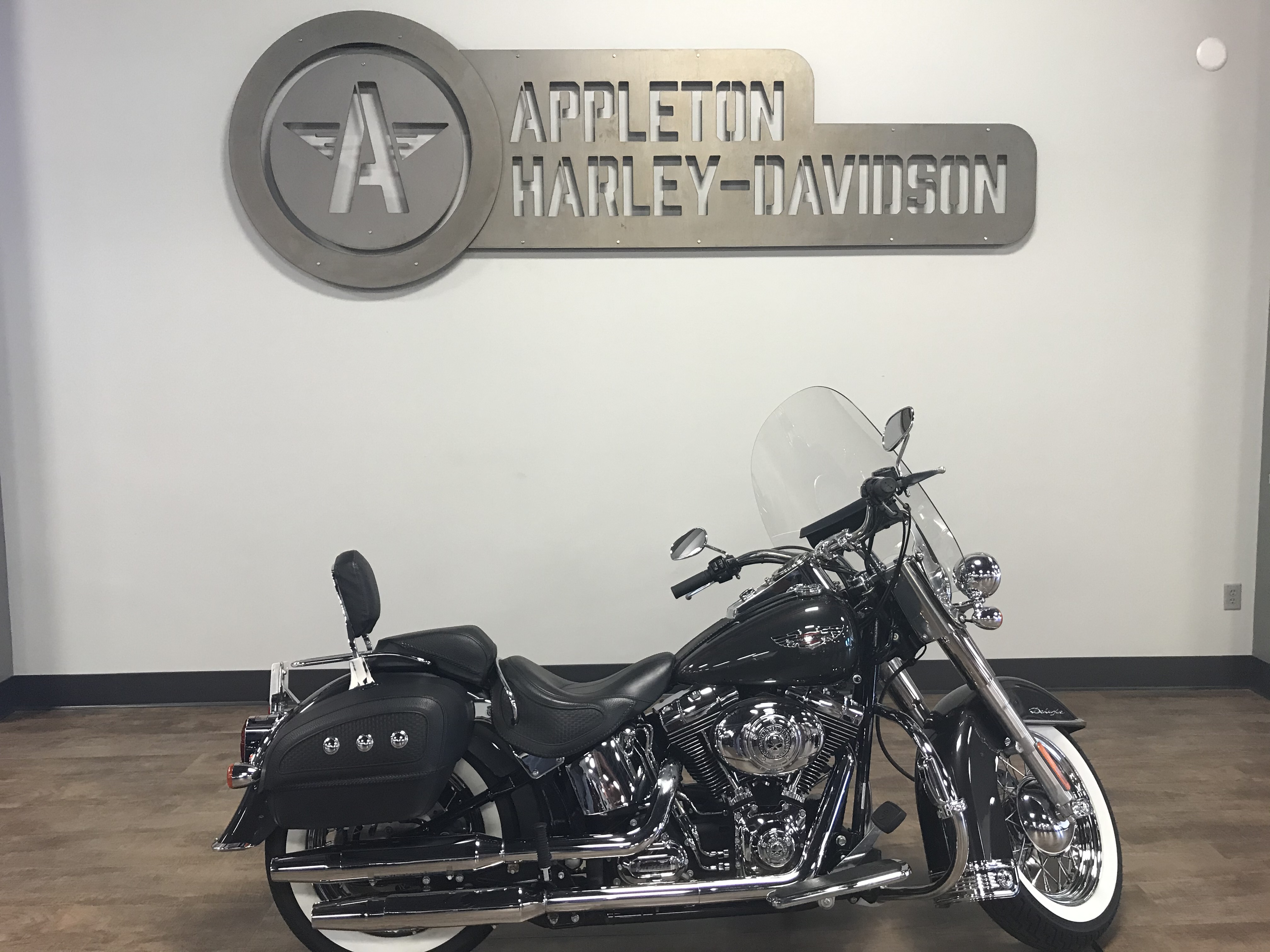 used harley davidson deluxe