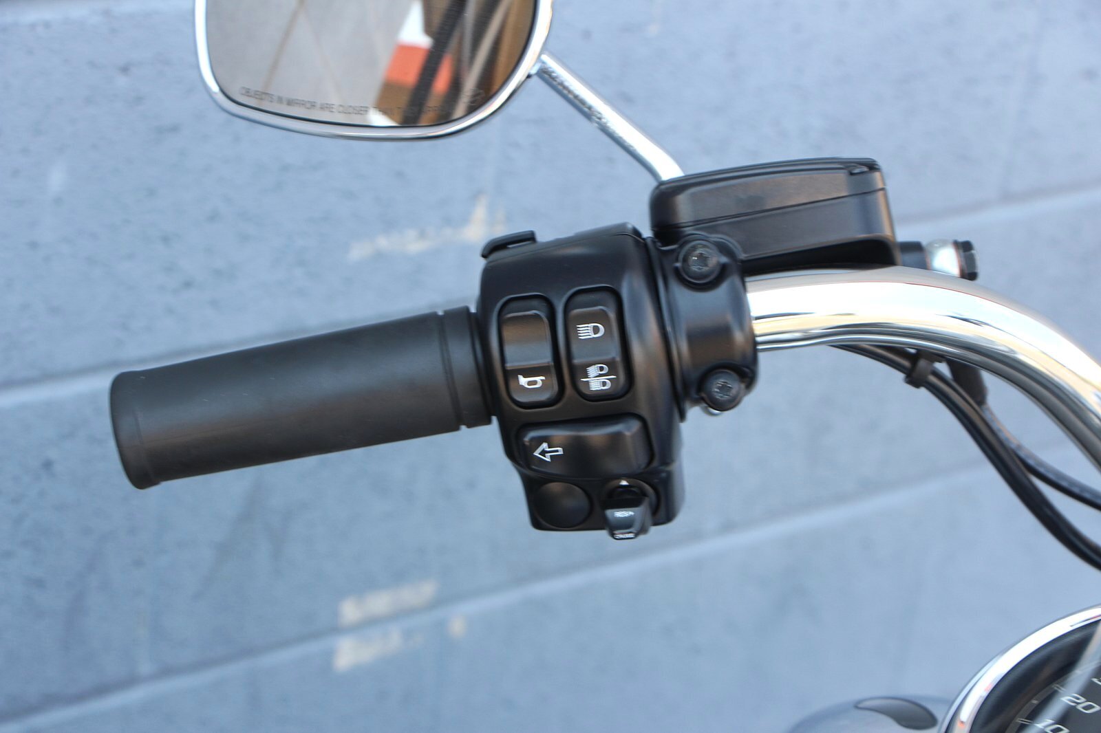 2017 Harley-Davidson Road King [11]