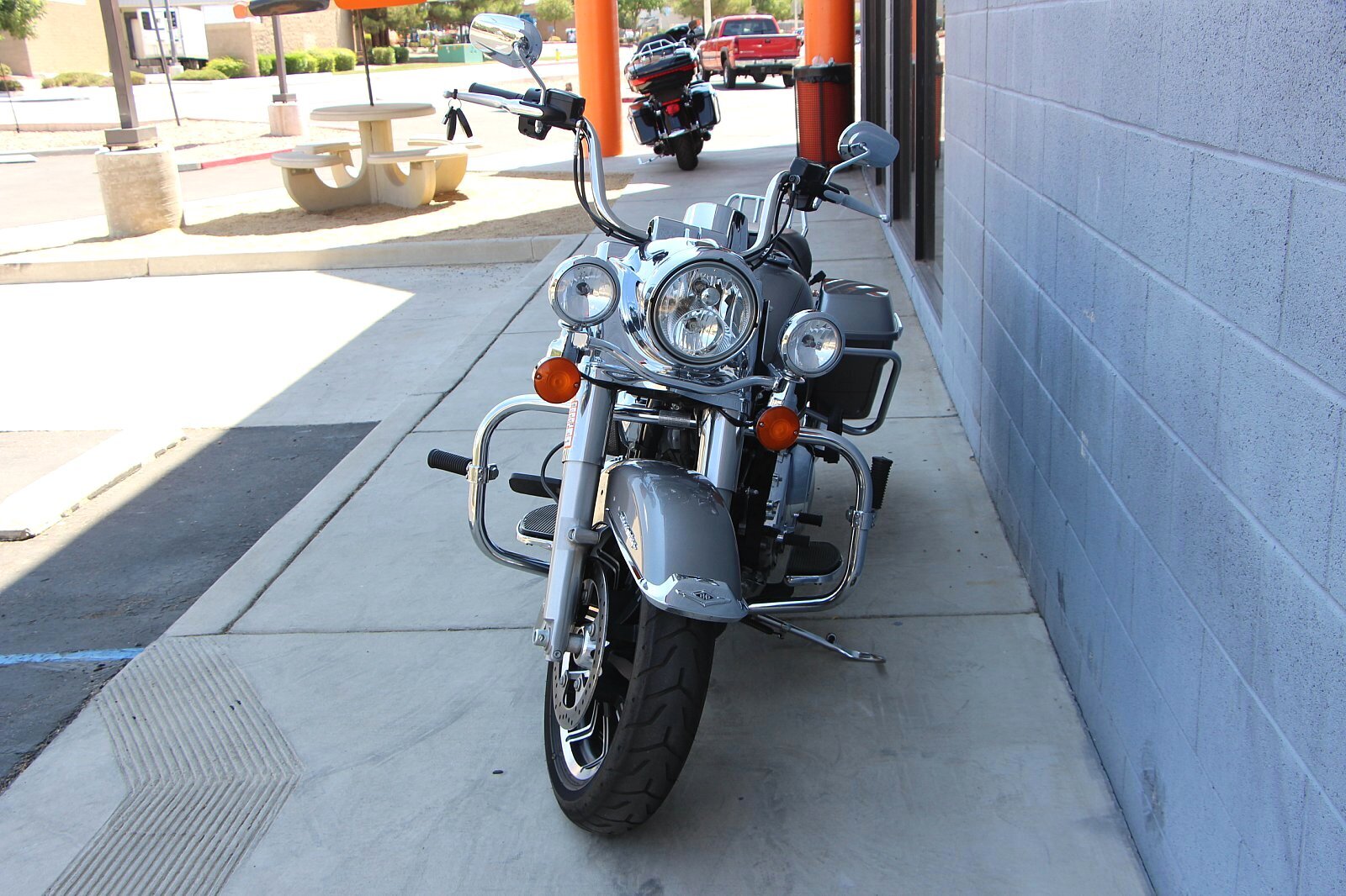 2017 Harley-Davidson Road King [5]