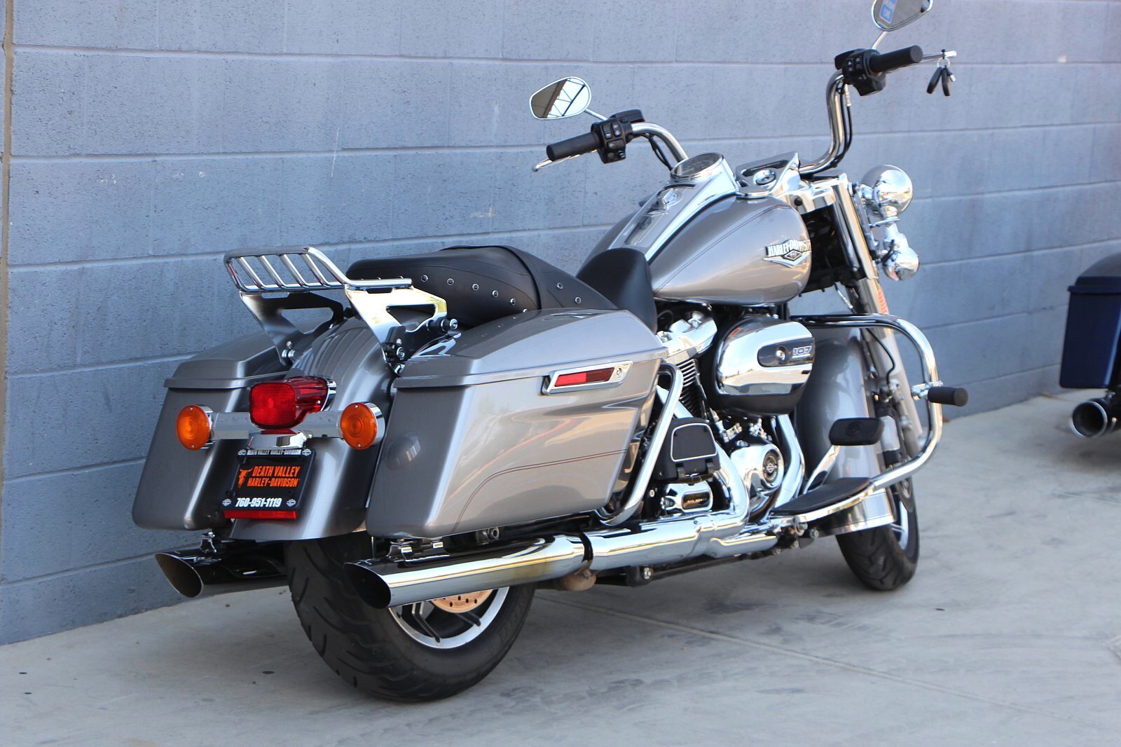 2017 Harley-Davidson Road King [6]