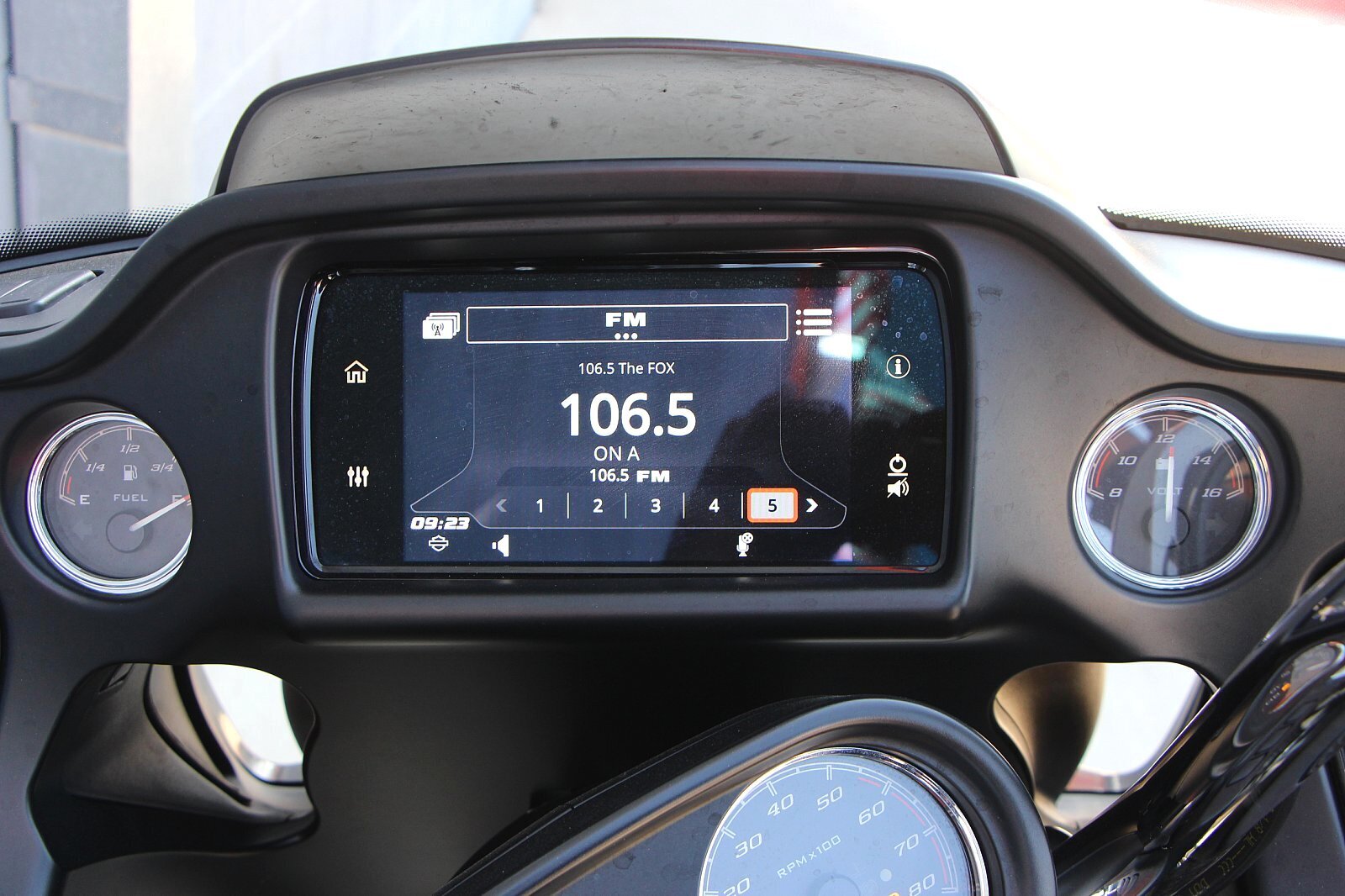 2019 Harley-Davidson FLTRU [15]