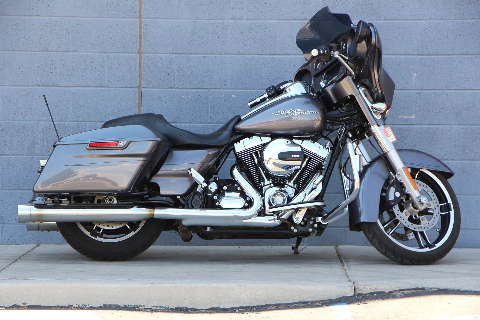 2014 Harley-Davidson Street Glide Special [19]