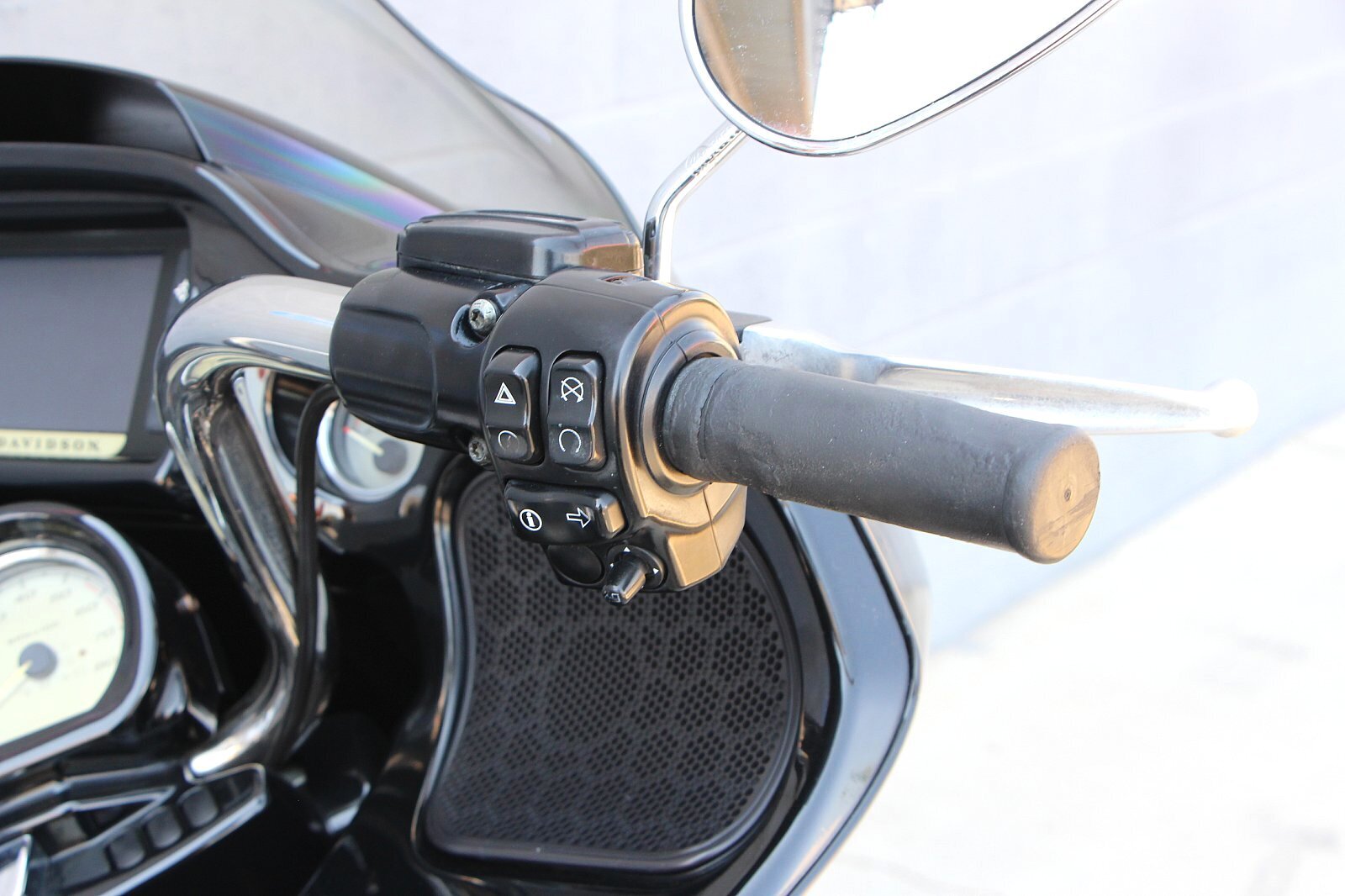 2015 Harley-Davidson Road Glide Special [13]