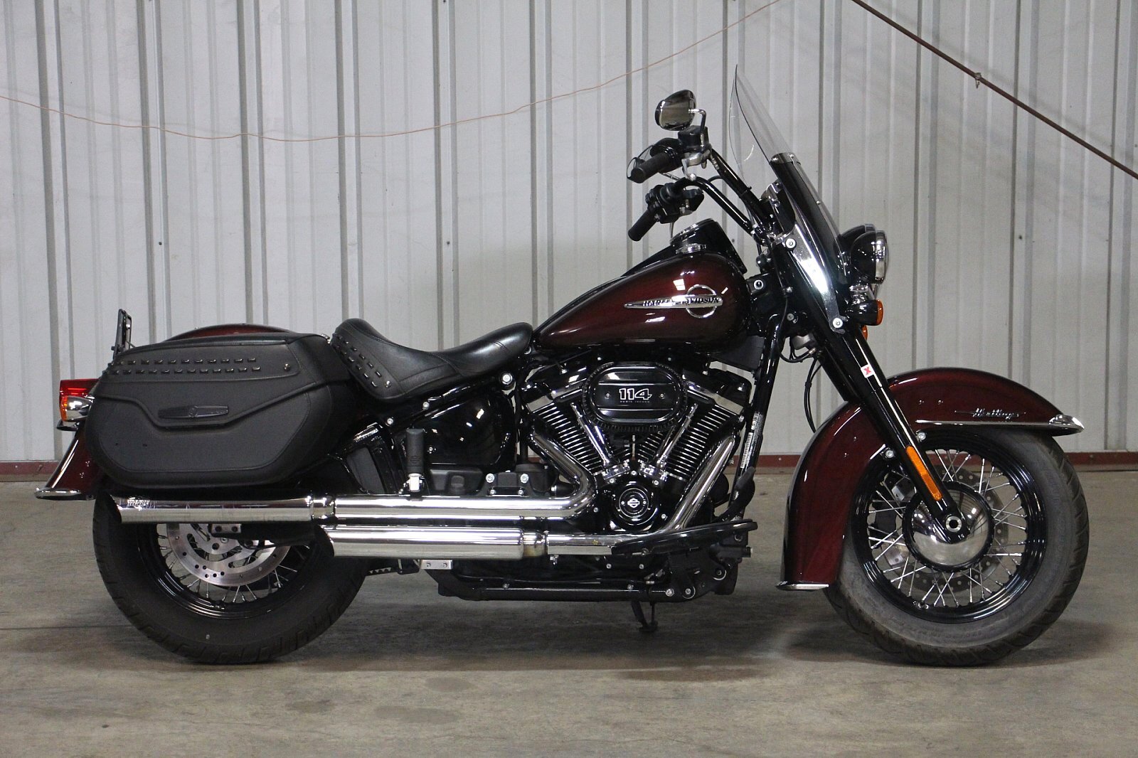 2018 Harley-Davidson FLHCS [21]