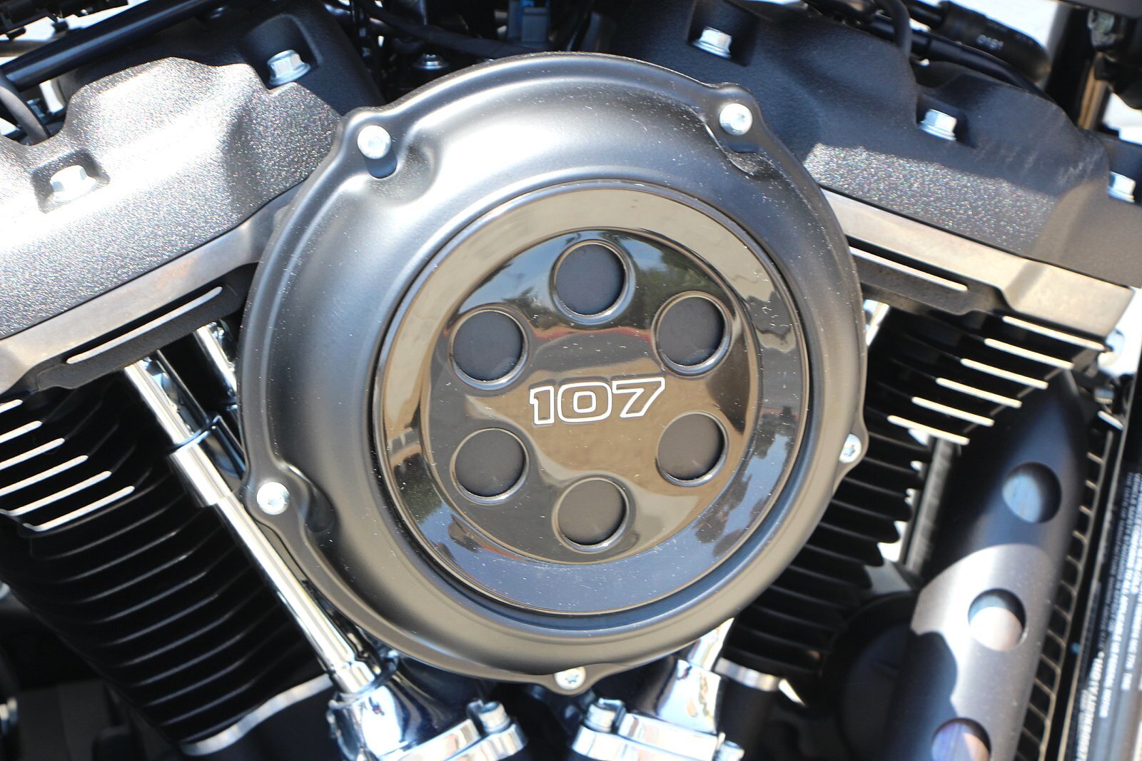 2019 Harley-Davidson Street Bob [10]