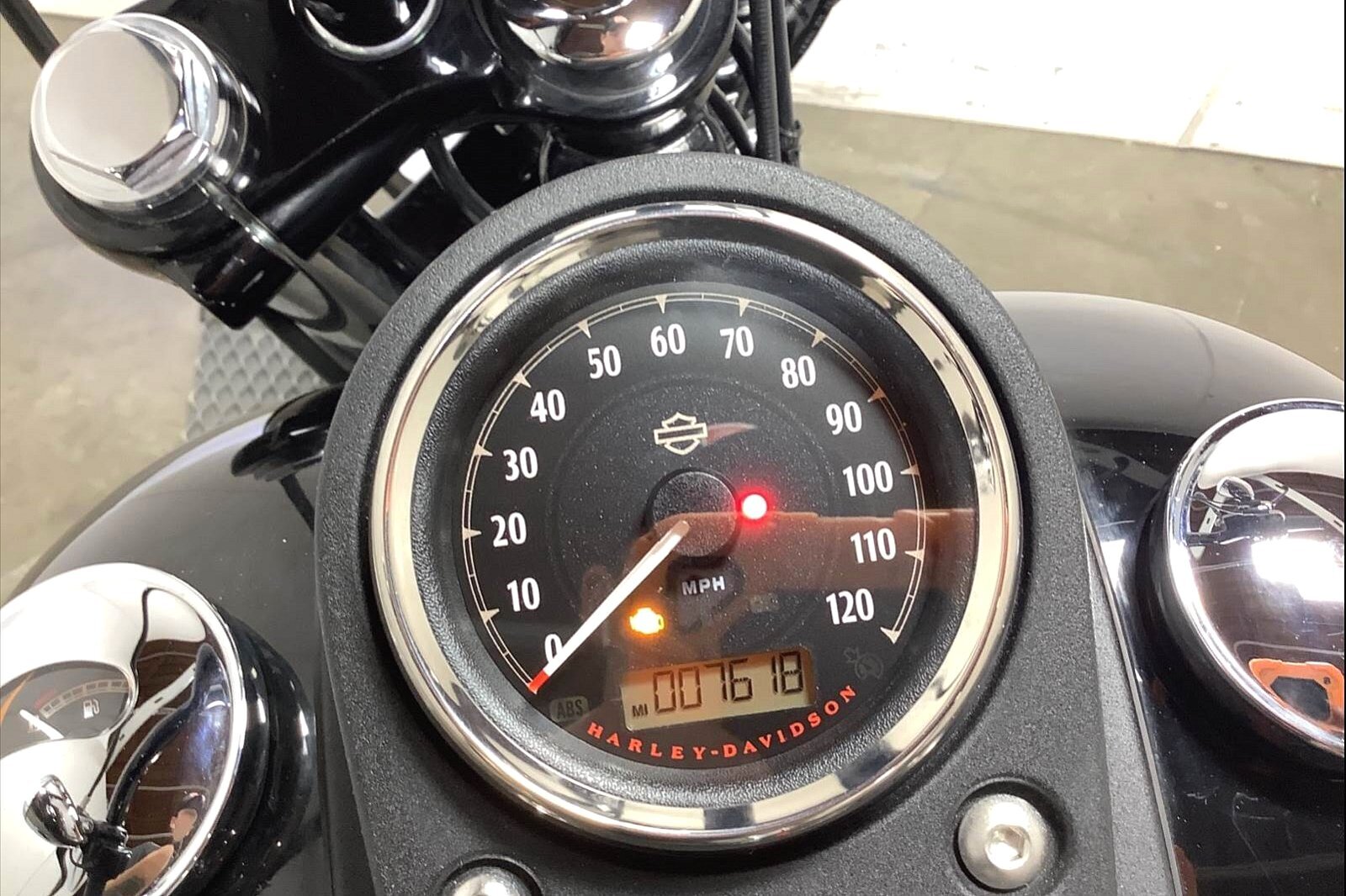 2017 Harley-Davidson Street Bob [5]