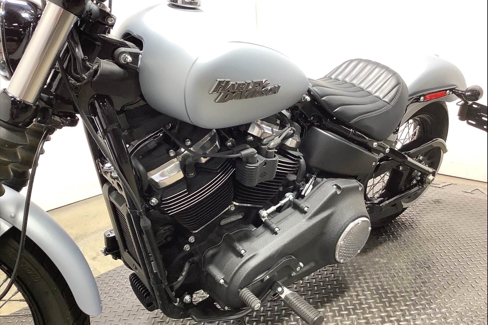 2020 Harley-Davidson Street Bob [6]