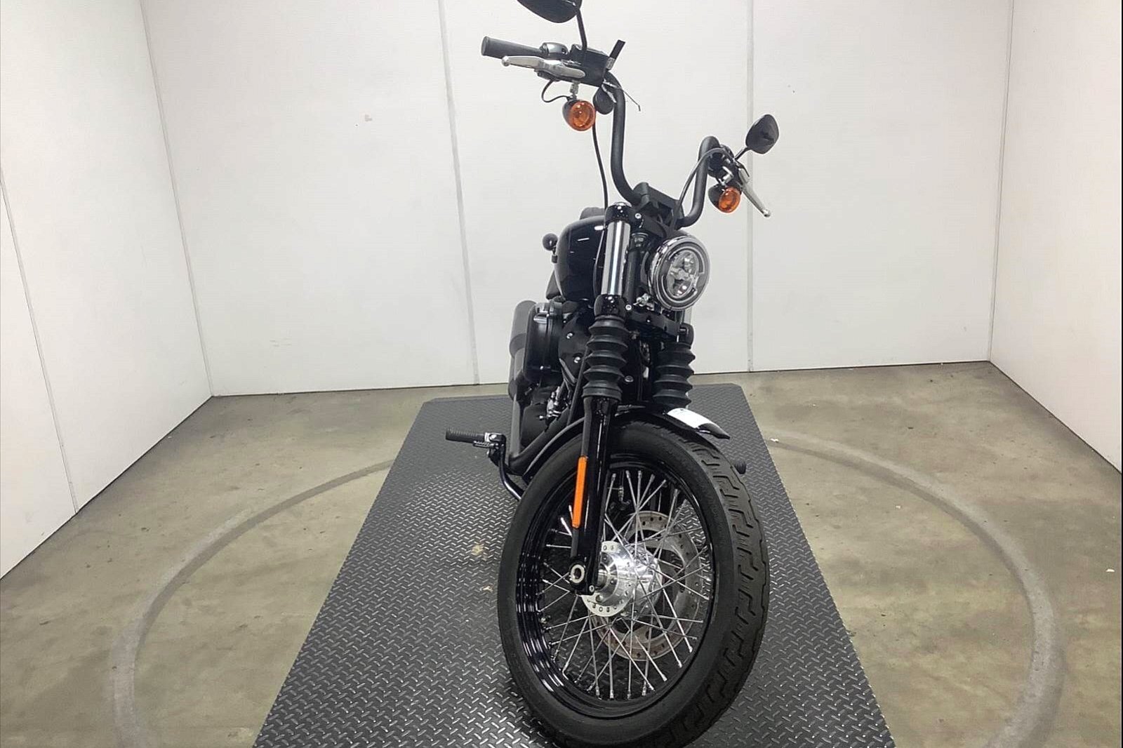 2020 Harley-Davidson Street Bob [1]