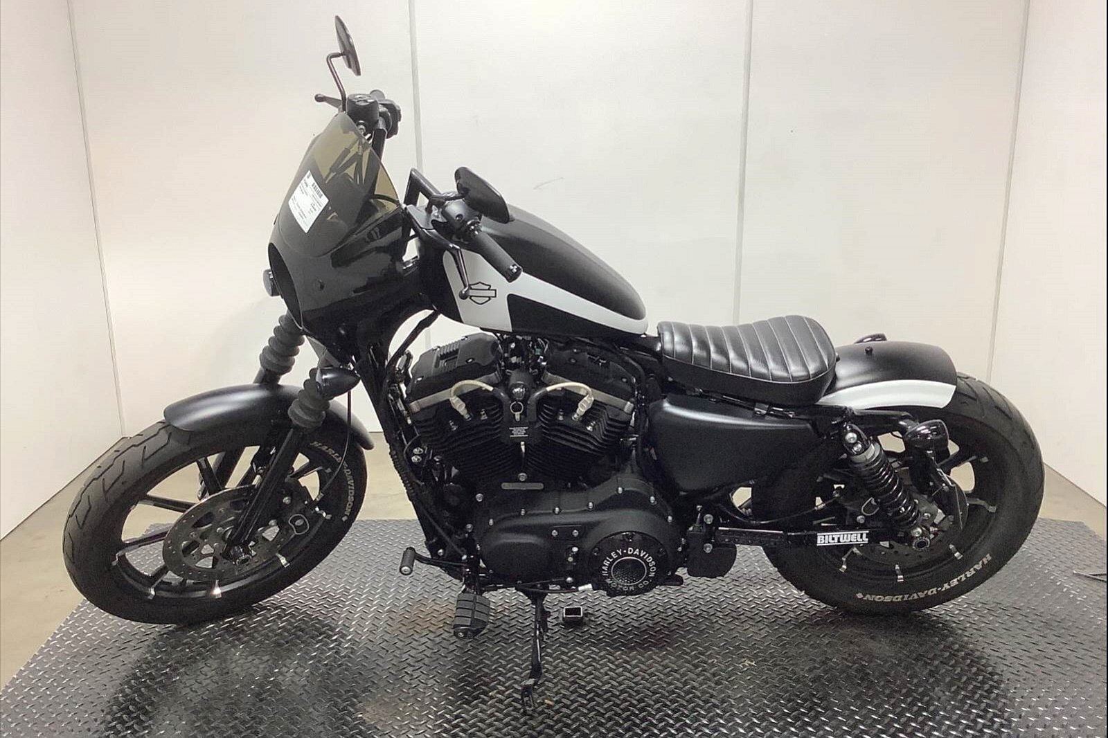 Harley-Davidson [2]
