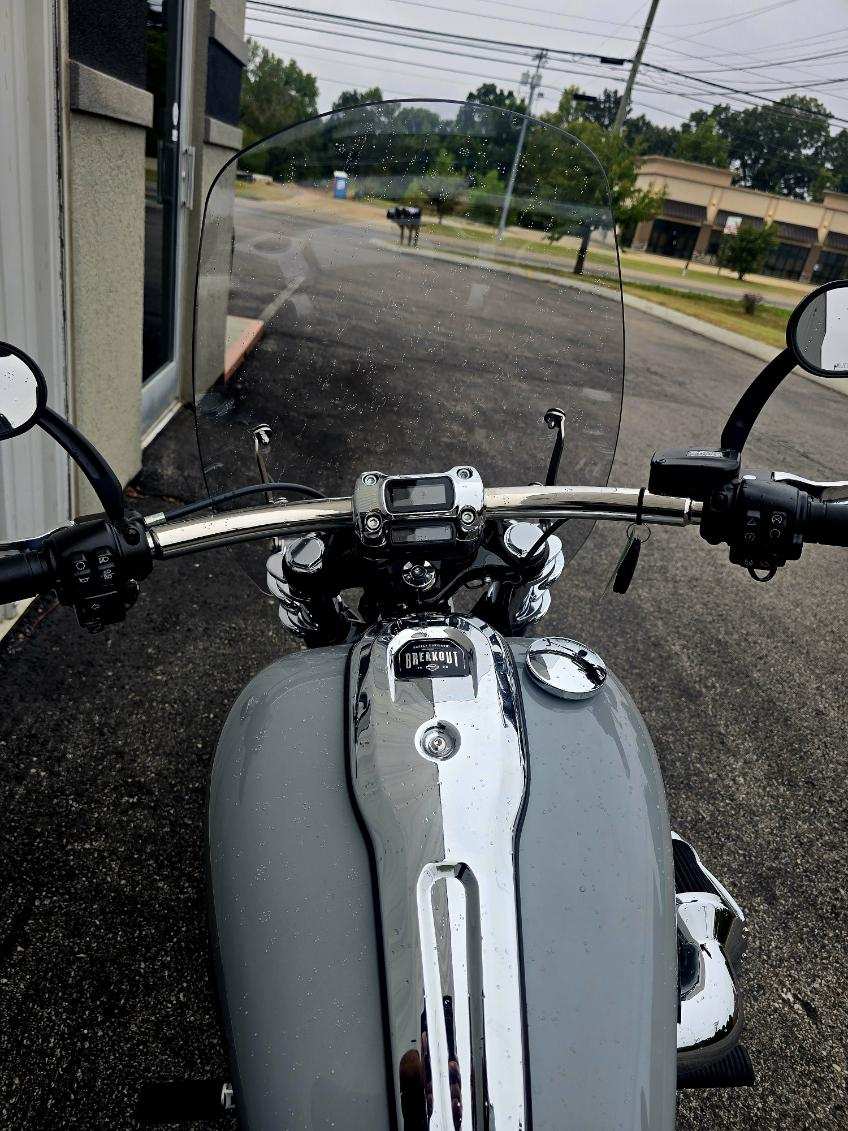 2024 Harley-Davidson Breakout [3]