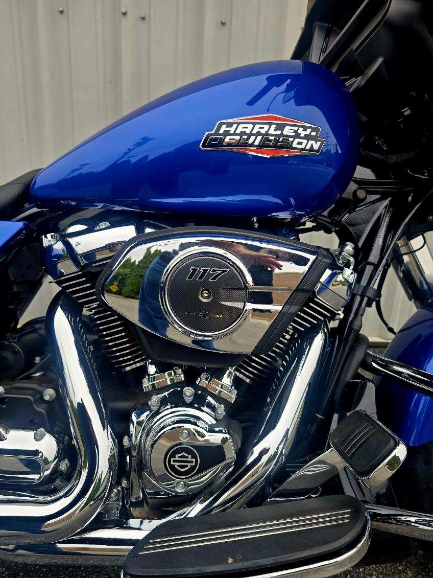 2024 Harley-Davidson Street Glide [1]