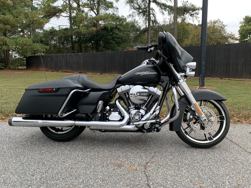 2016 street glide for sale near me